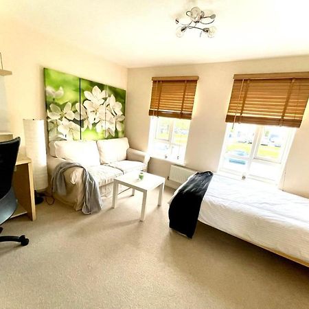 Lakeside Stylish 3 Bedroom House Grays Extérieur photo